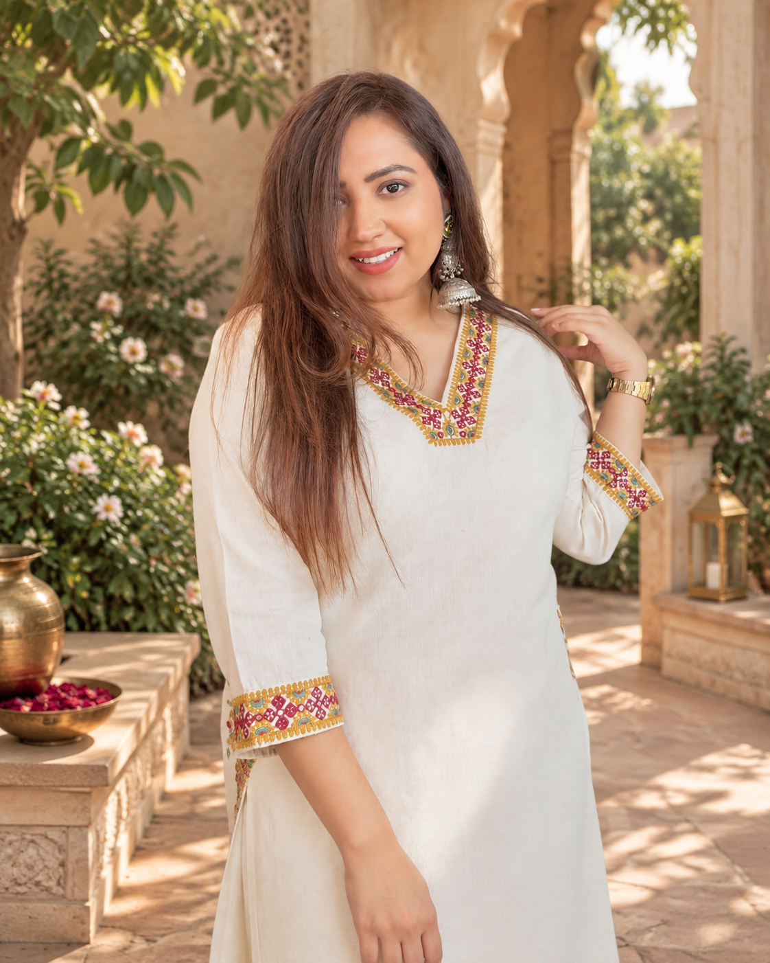 Aarzoo – Ivory Multicolour Embroidered Kurta Set - BADARAA